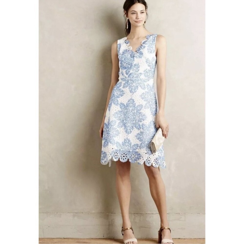 Eva Franco Starflower Scalloped White Blue Lace Dress Size 4
